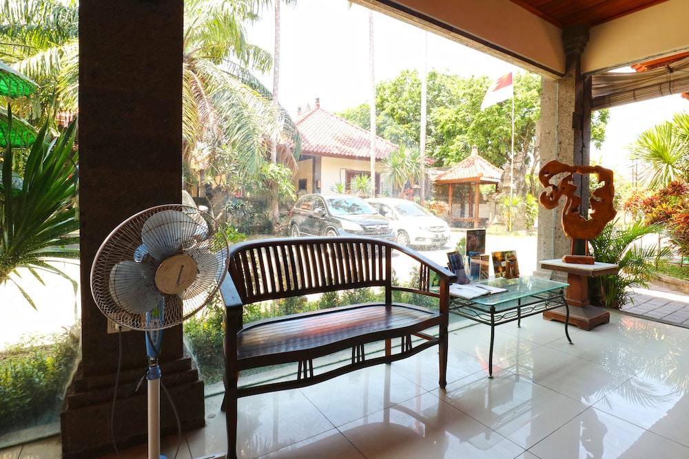 Puri Yuma Hotel Denpasar  Luaran gambar