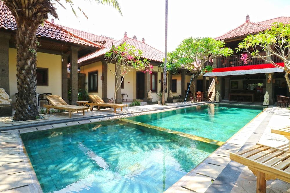 Puri Yuma Hotel Denpasar  Luaran gambar