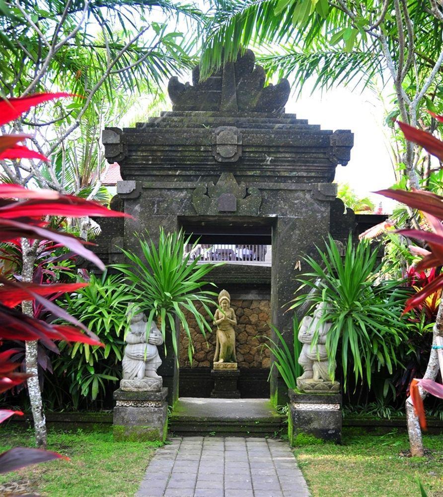 Puri Yuma Hotel Denpasar  Luaran gambar