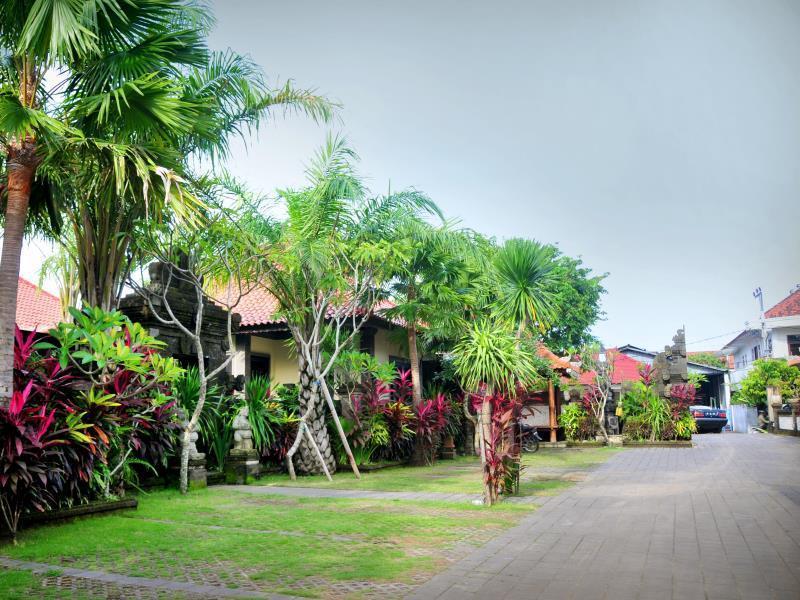 Puri Yuma Hotel Denpasar  Luaran gambar