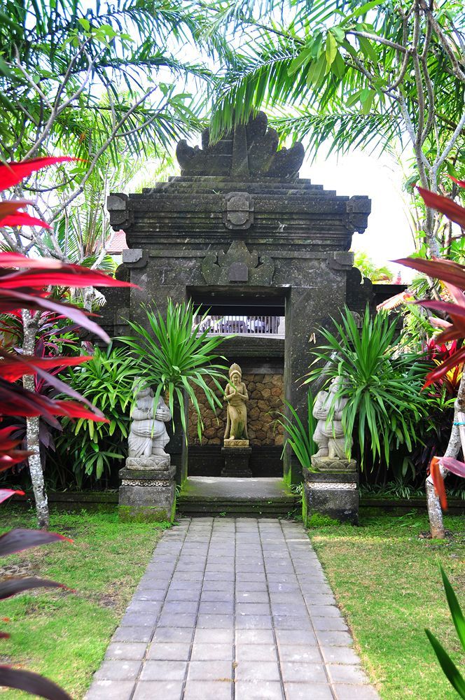 Puri Yuma Hotel Denpasar  Luaran gambar