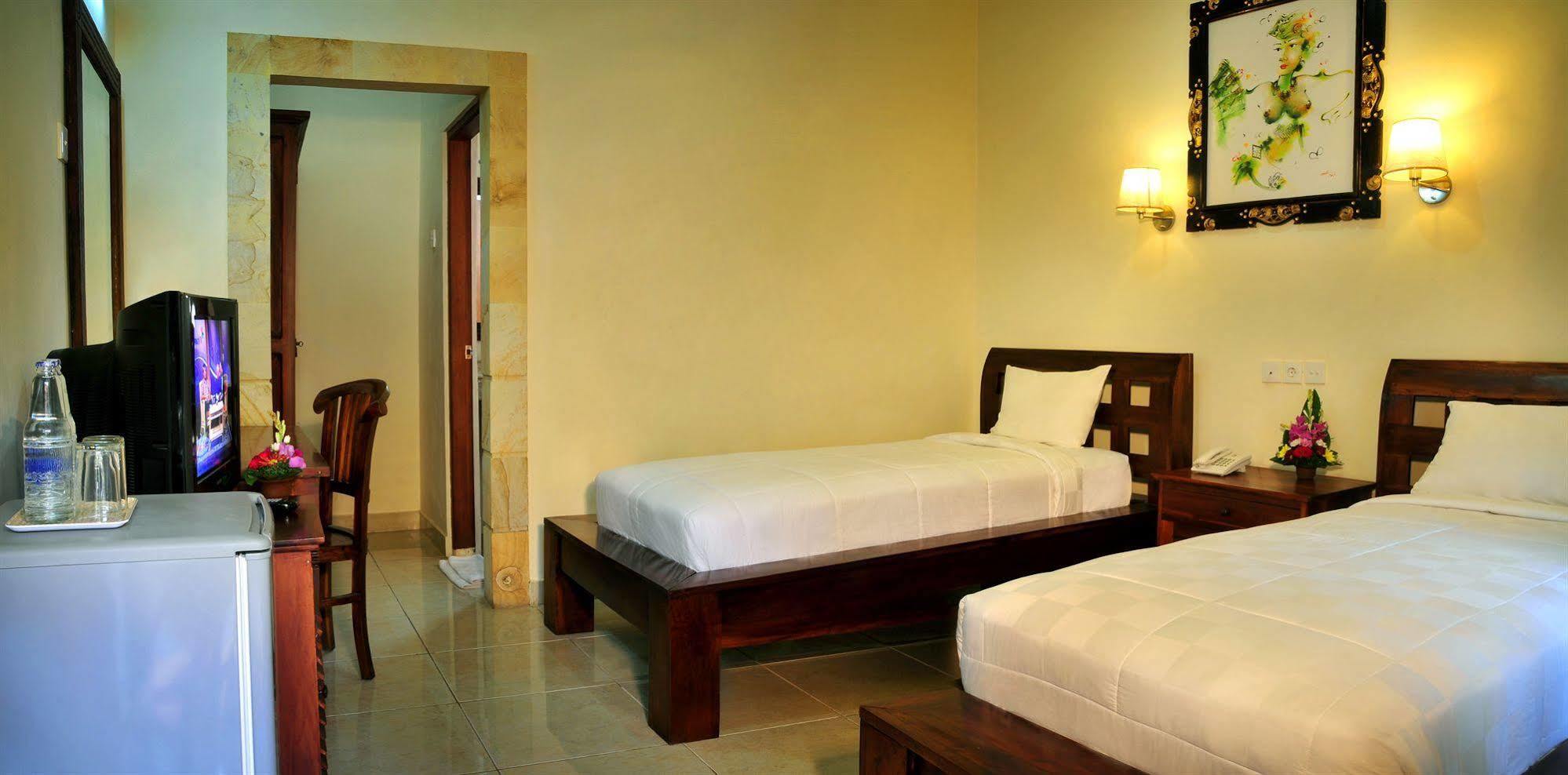 Puri Yuma Hotel Denpasar  Luaran gambar