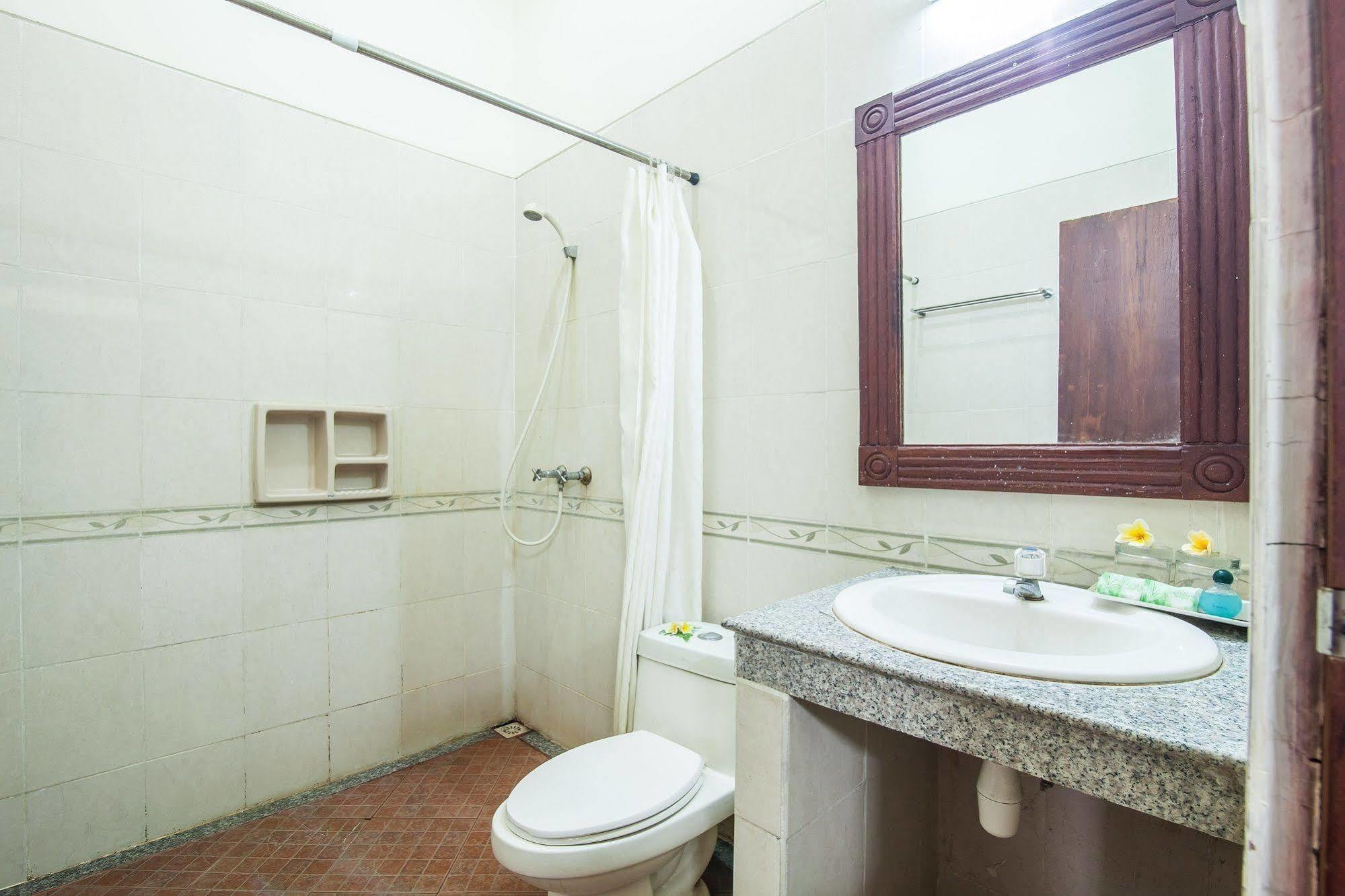 Puri Yuma Hotel Denpasar  Luaran gambar