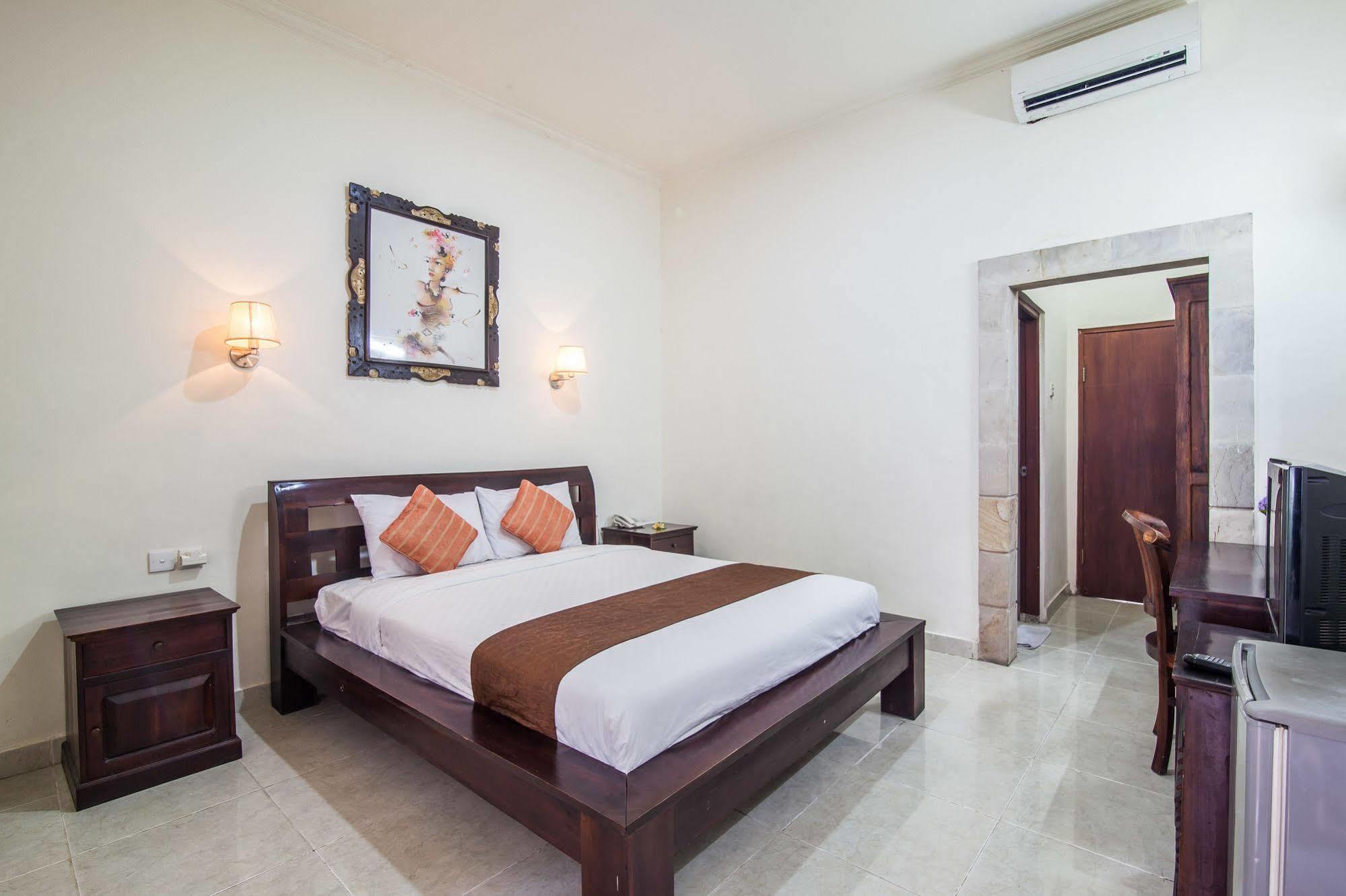 Puri Yuma Hotel Denpasar  Luaran gambar