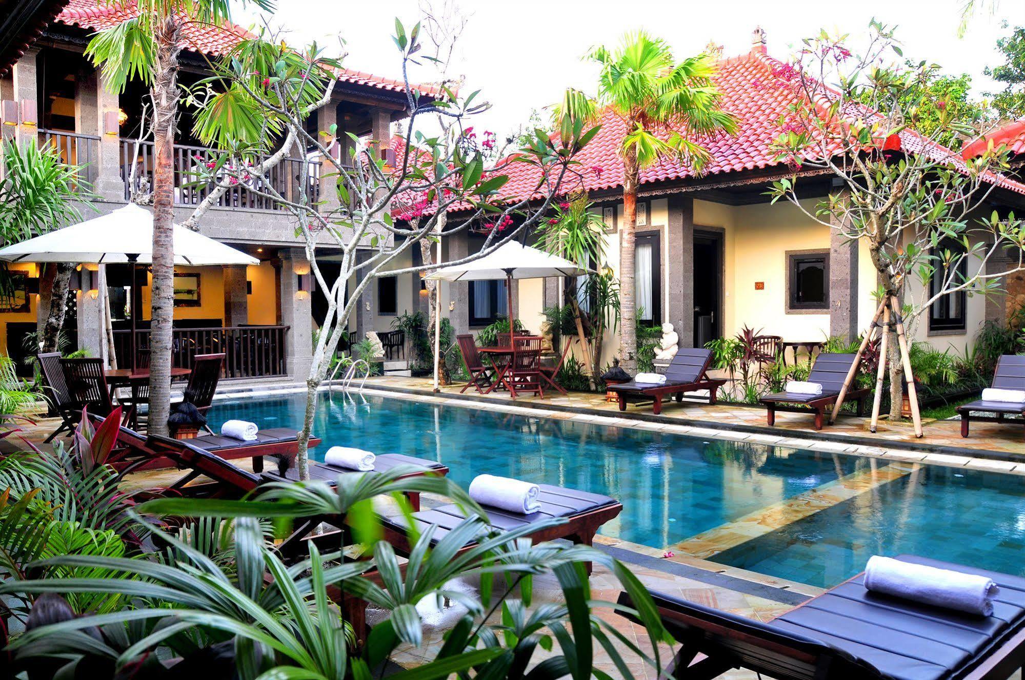 Puri Yuma Hotel Denpasar  Luaran gambar