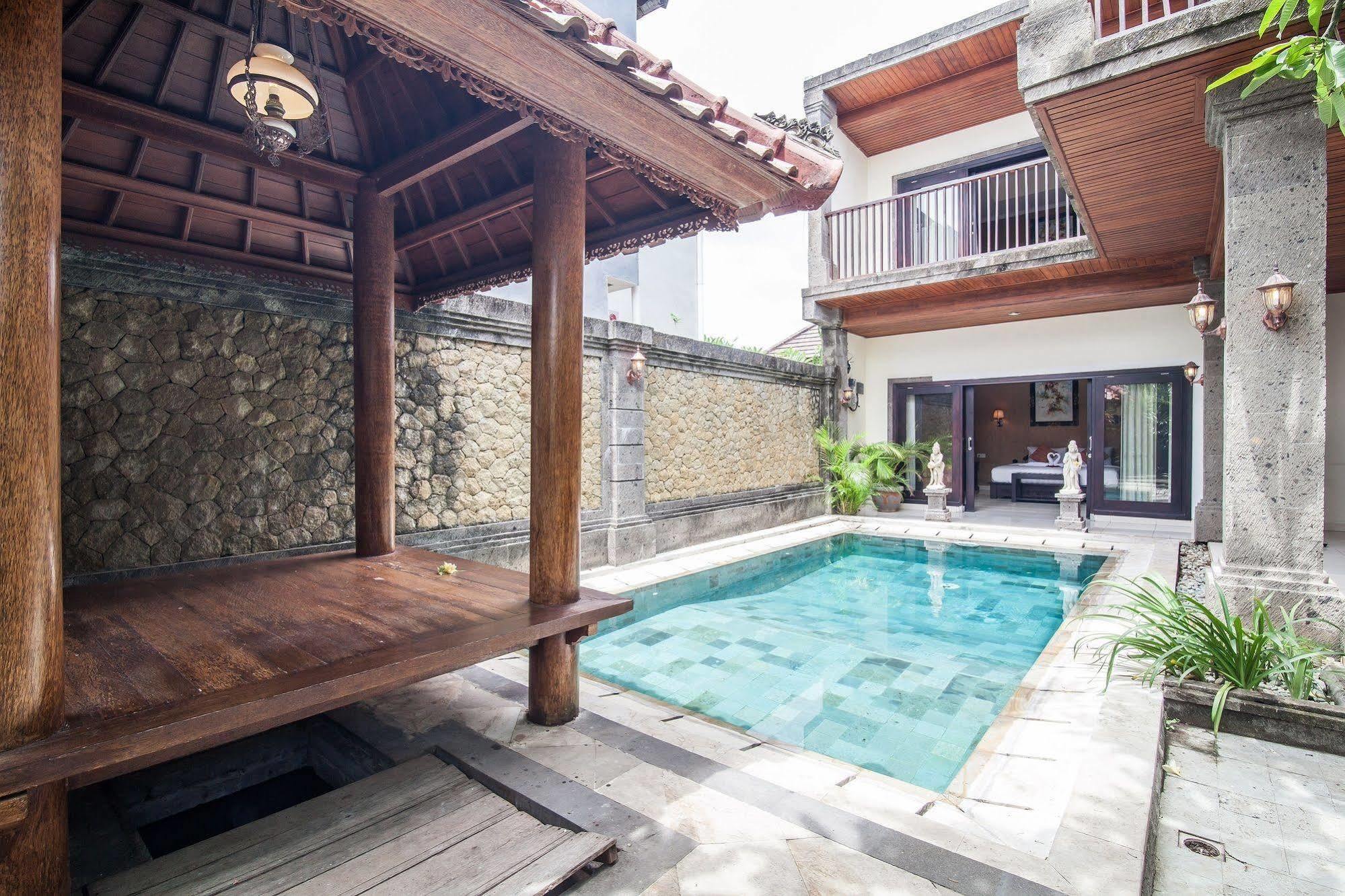 Puri Yuma Hotel Denpasar  Luaran gambar