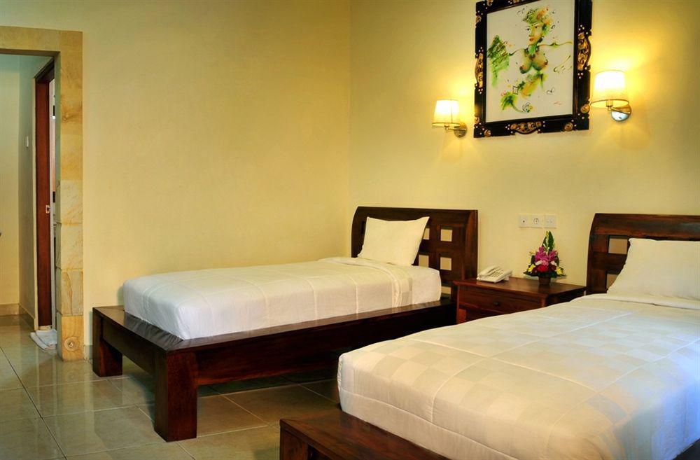 Puri Yuma Hotel Denpasar  Luaran gambar